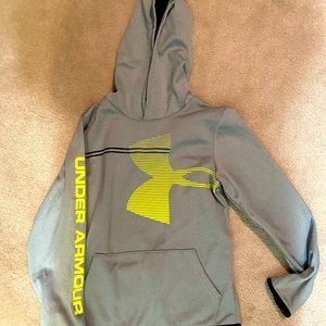Under Armour Youth XL Hoodie EUC